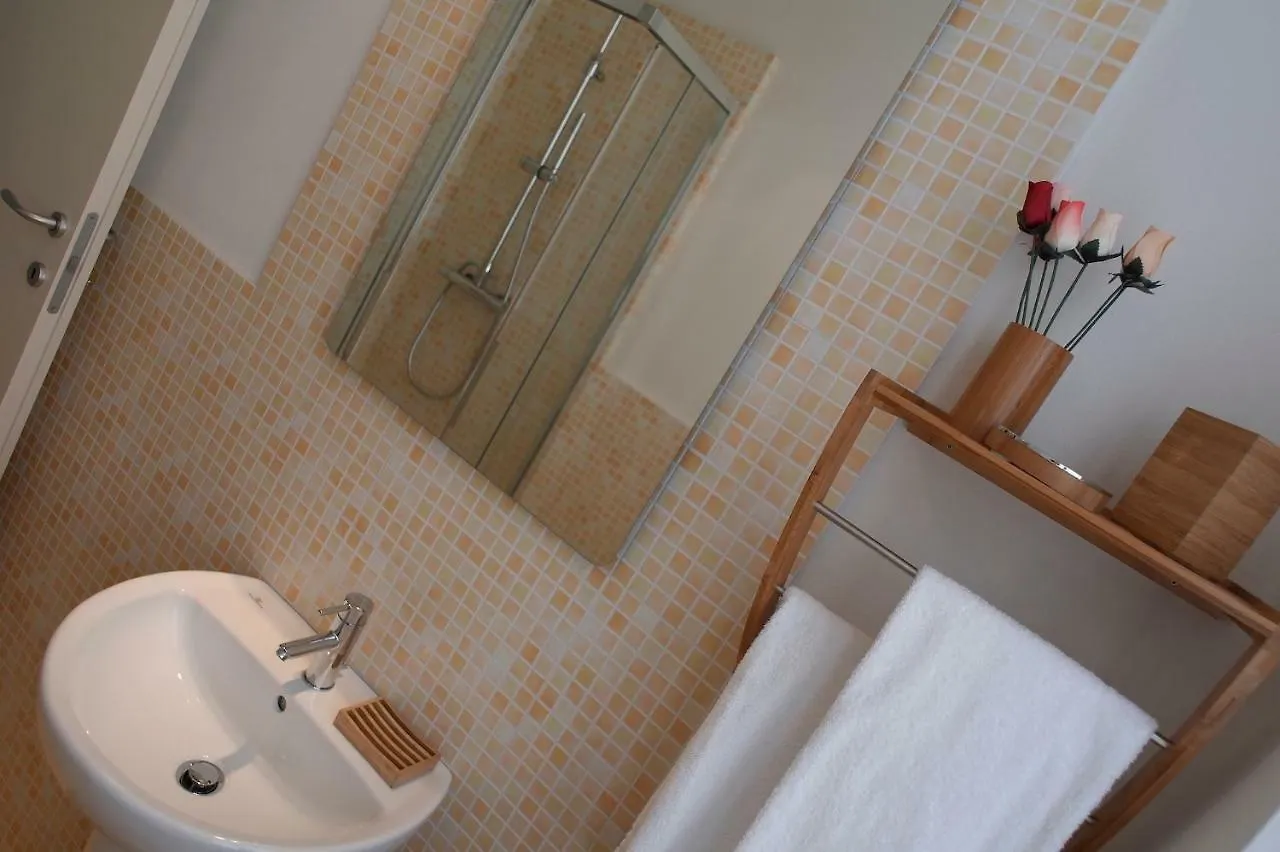 Yourhomeinlucca La Terrazza 0*, Lucques Italie